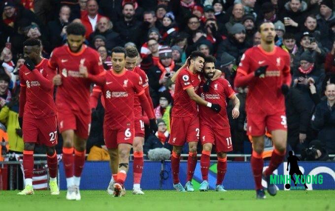 Liverpool với giá trị đạt mức 5,29 tỷ USD xếp ở vị trí thứ 4 trong danh sách này